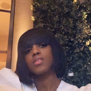 Meet your Posher, Ginné